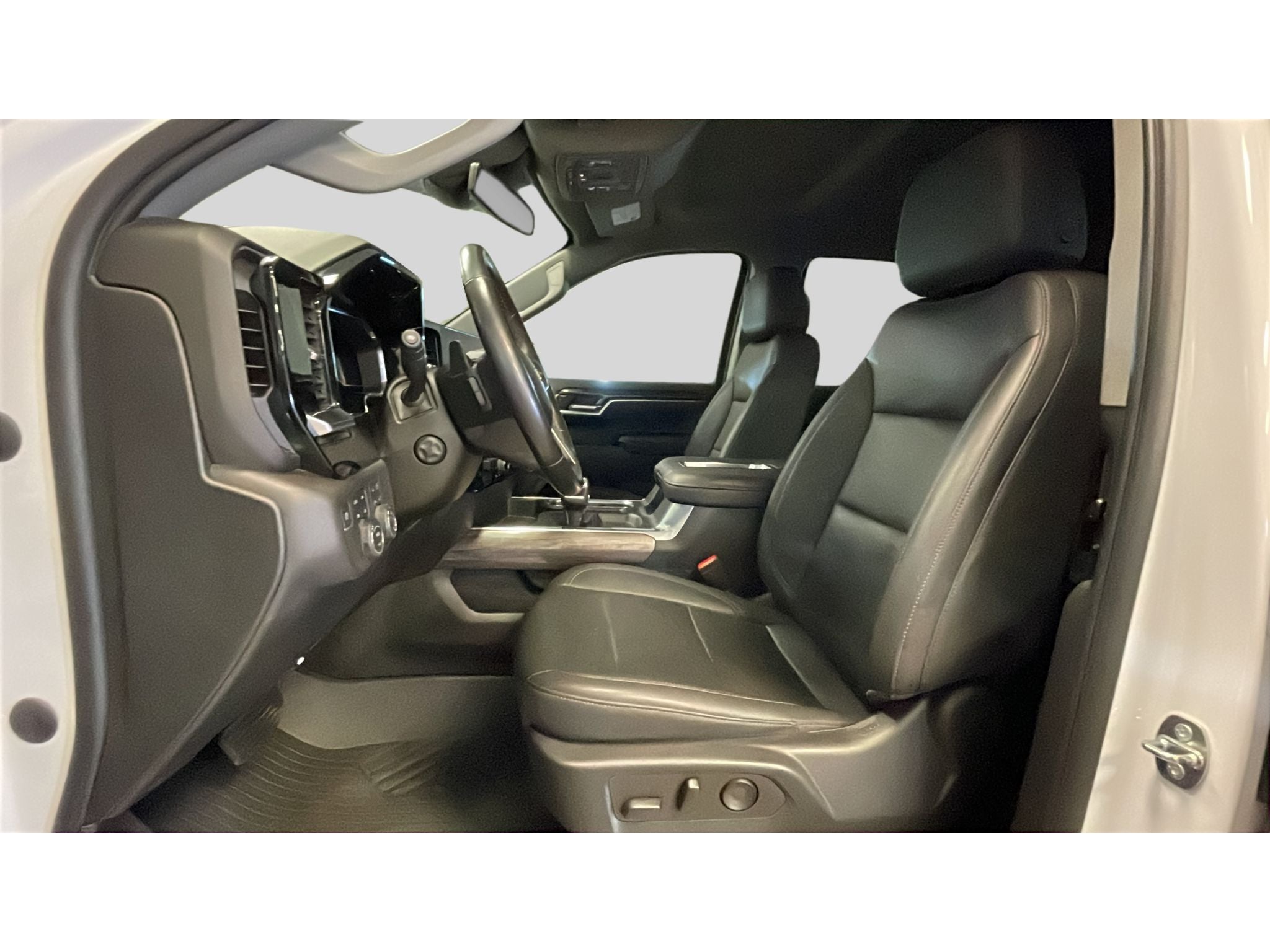 2022 Chevrolet Silverado LTZ
