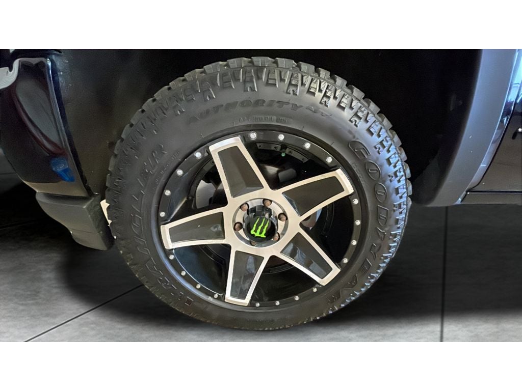 2017 Chevrolet Silverado LT