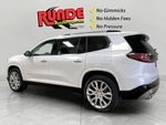 2025 GMC Acadia AWD Denali