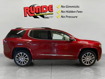 2023 GMC Acadia Denali