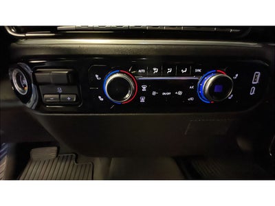 2023 GMC Sierra SLE