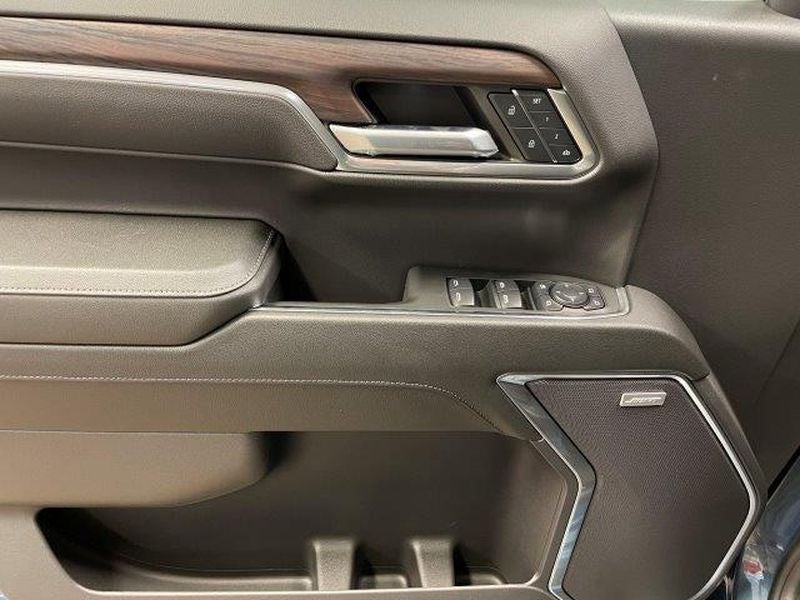 2024 GMC Sierra SLT