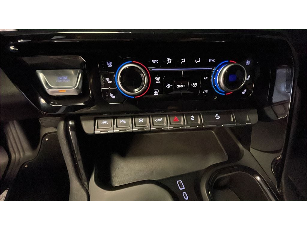 2024 GMC Sierra AT4