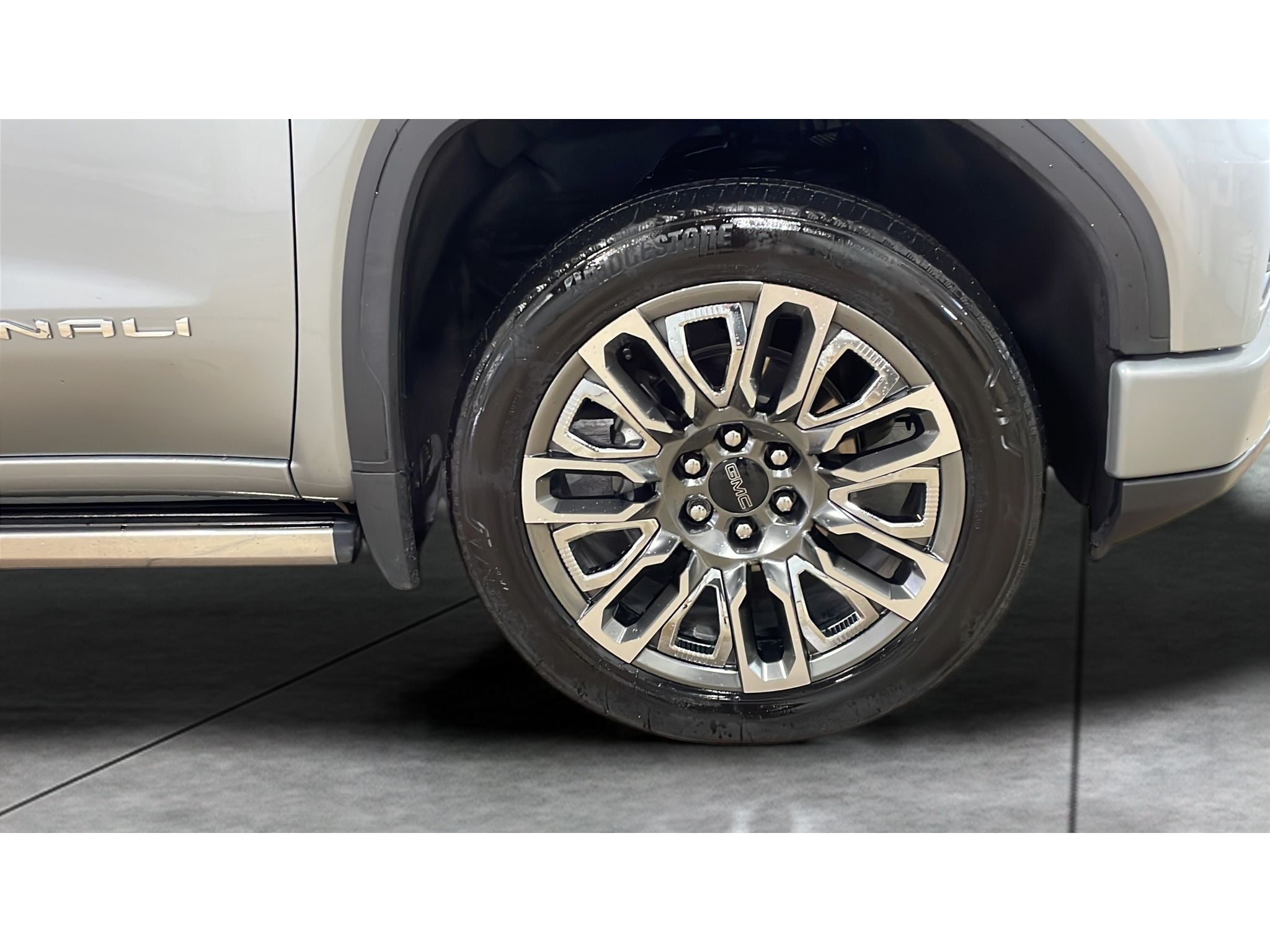 2024 GMC Sierra Denali Ultimate