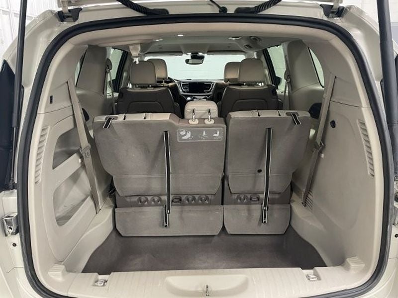 2019 Chrysler Pacifica Touring L Plus