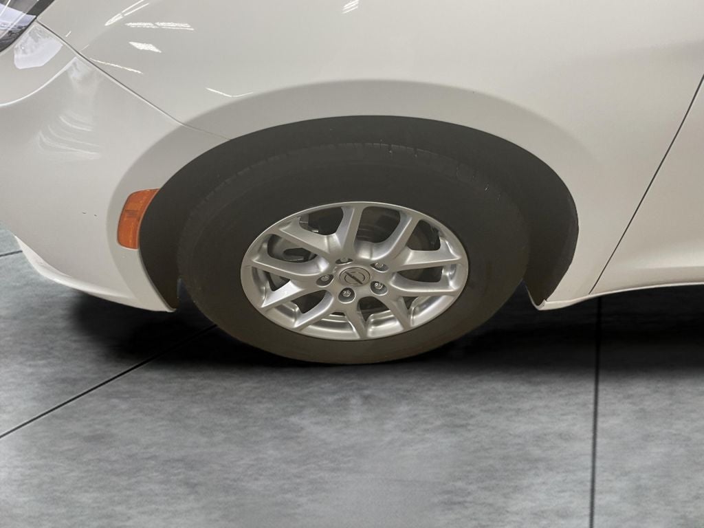 2023 Chrysler Pacifica Touring