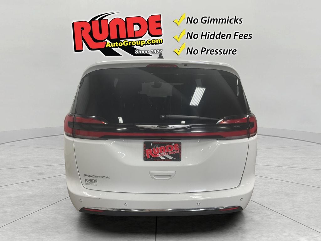 2023 Chrysler Pacifica Touring