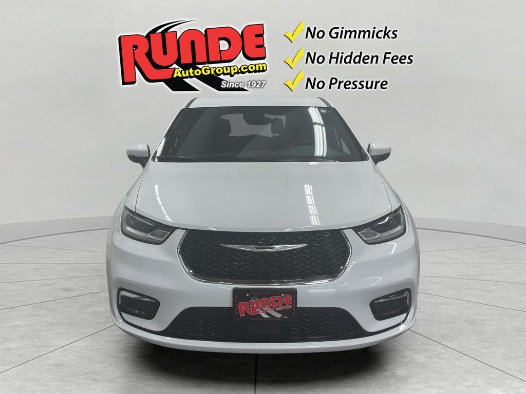 2023 Chrysler Pacifica Touring