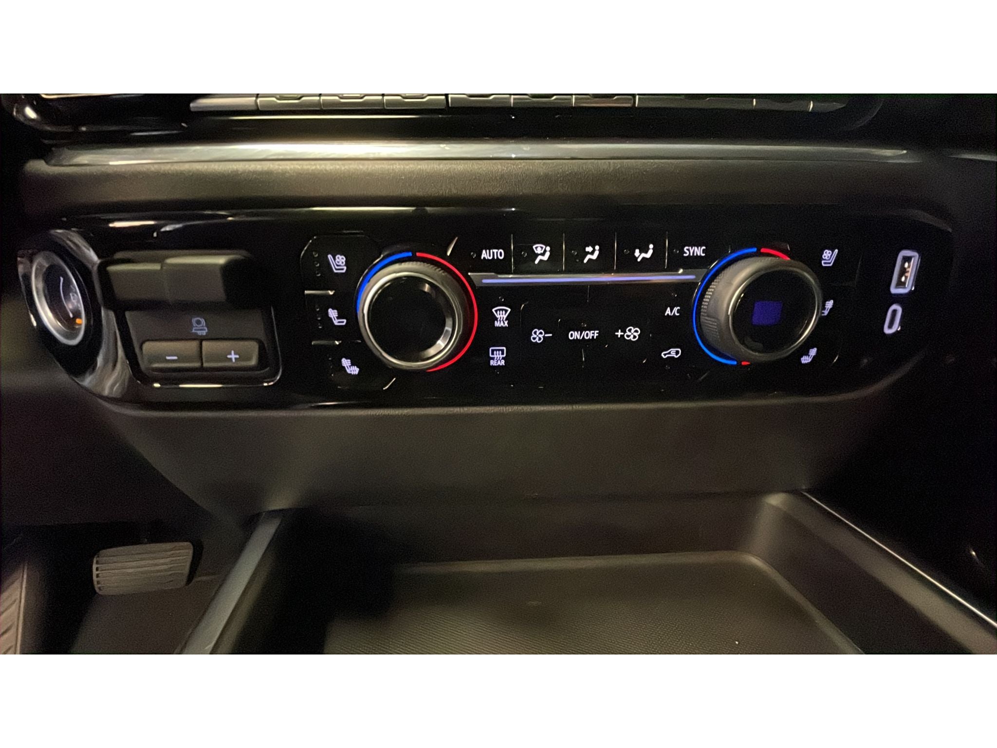 2024 Chevrolet Silverado LTZ