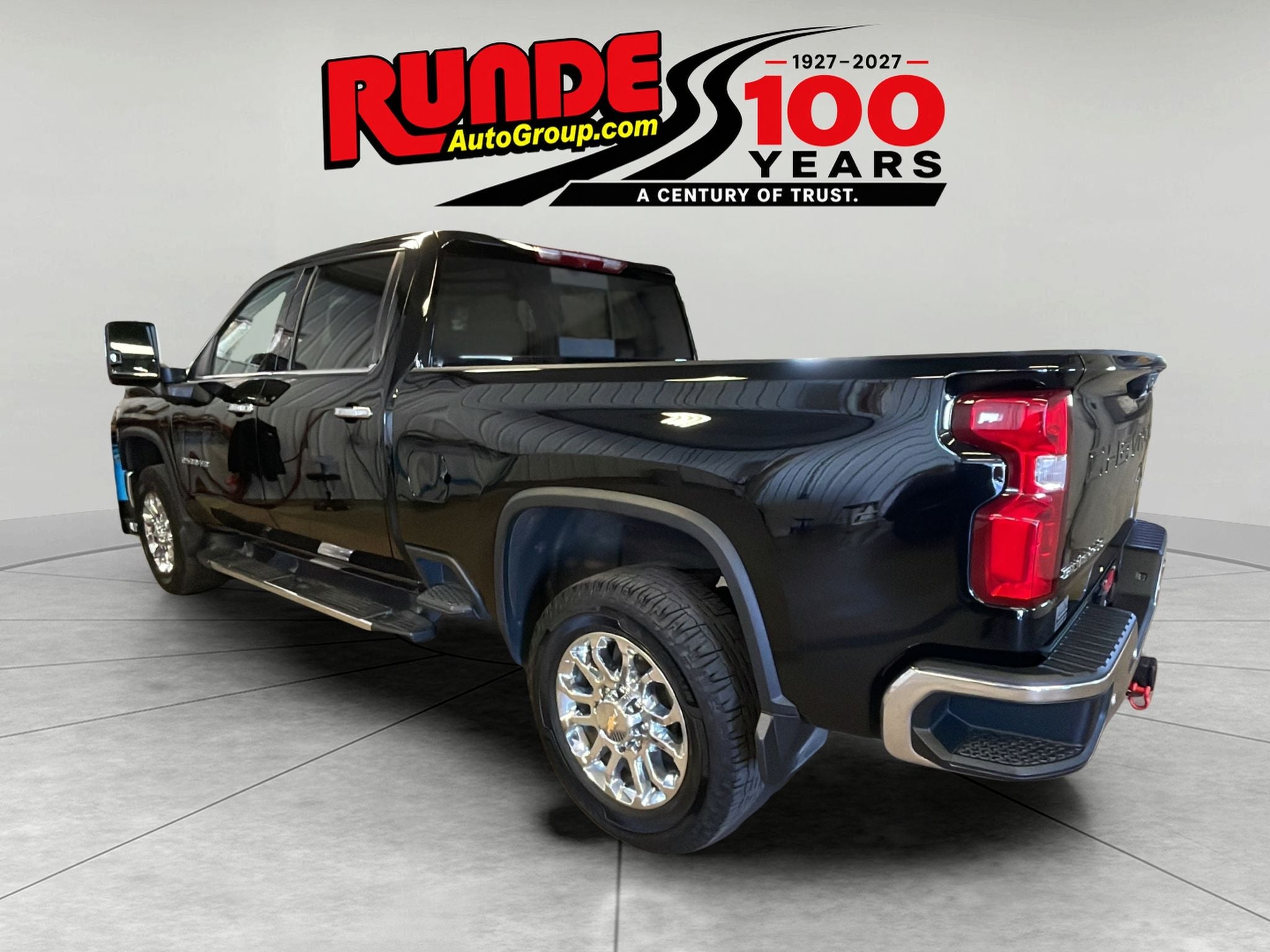 2024 Chevrolet Silverado LTZ