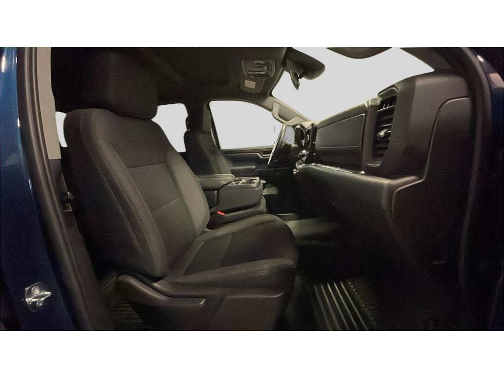 2023 Chevrolet Silverado LT