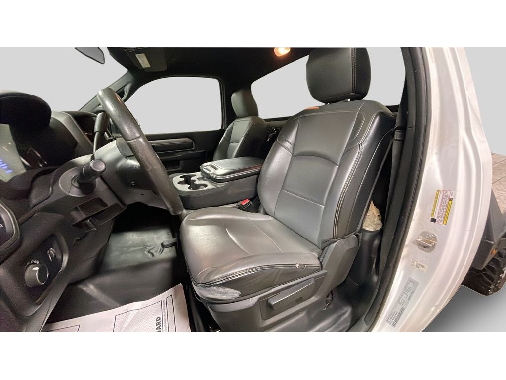 2022 RAM 3500 Chassis Tradesman