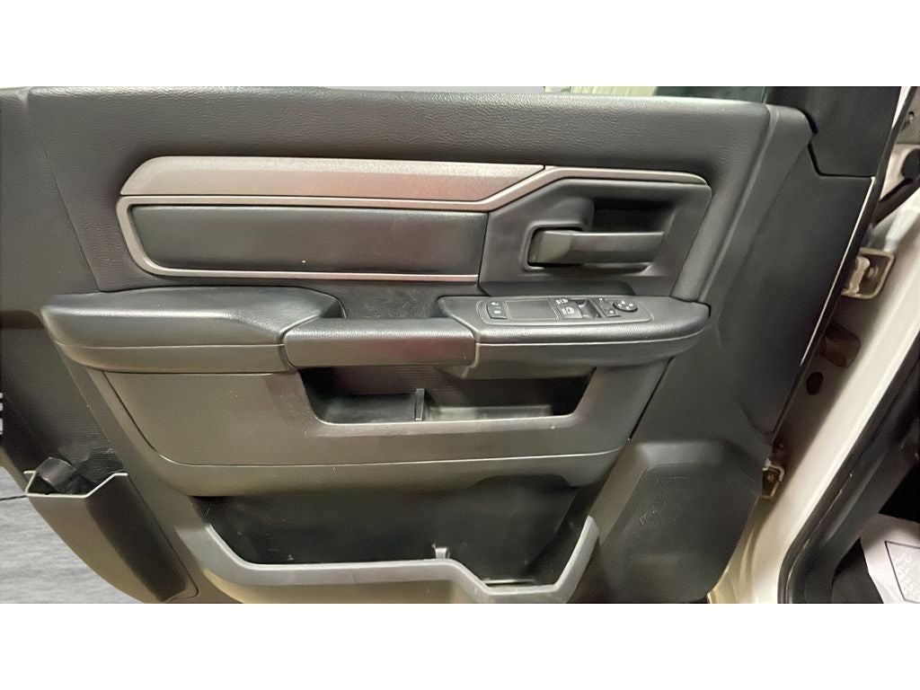 2022 RAM 3500 Chassis Tradesman