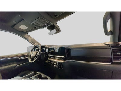 2025 Chevrolet Silverado LT