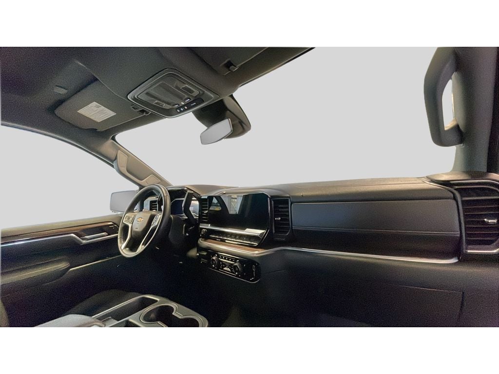 2025 Chevrolet Silverado LT
