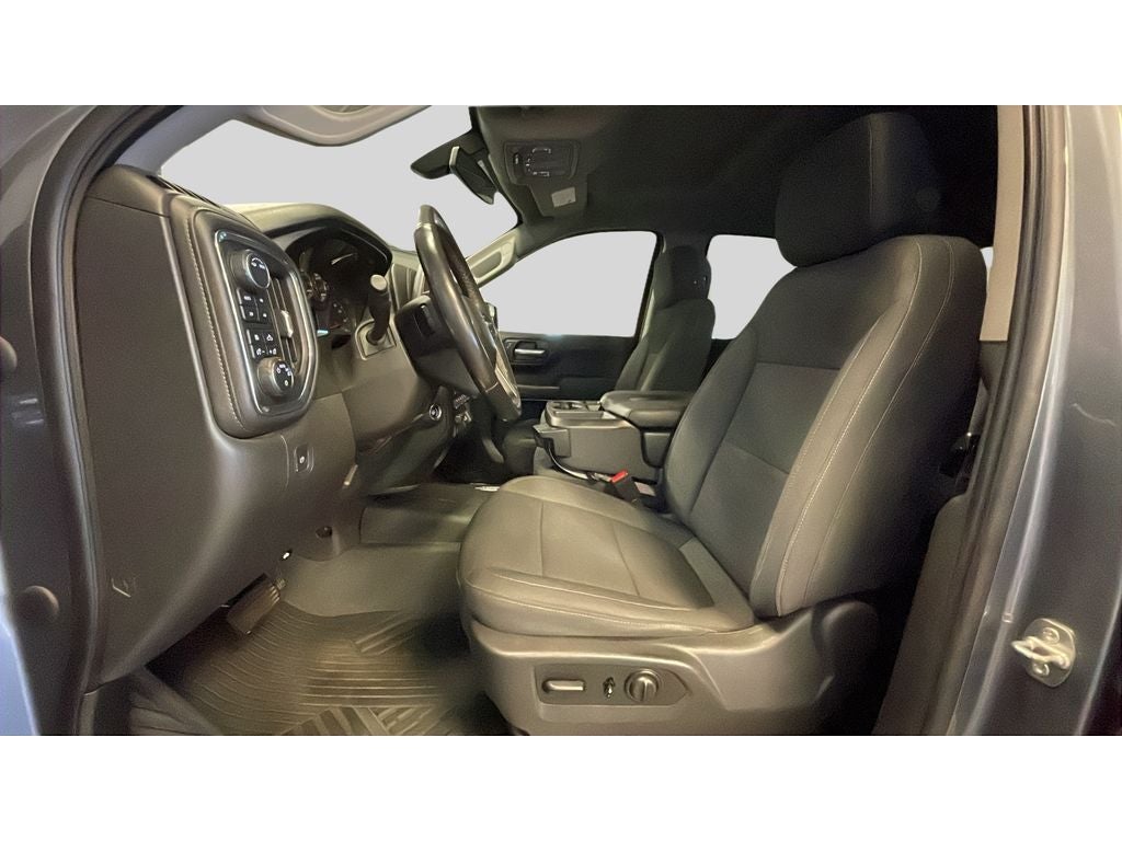 2021 Chevrolet Silverado RST