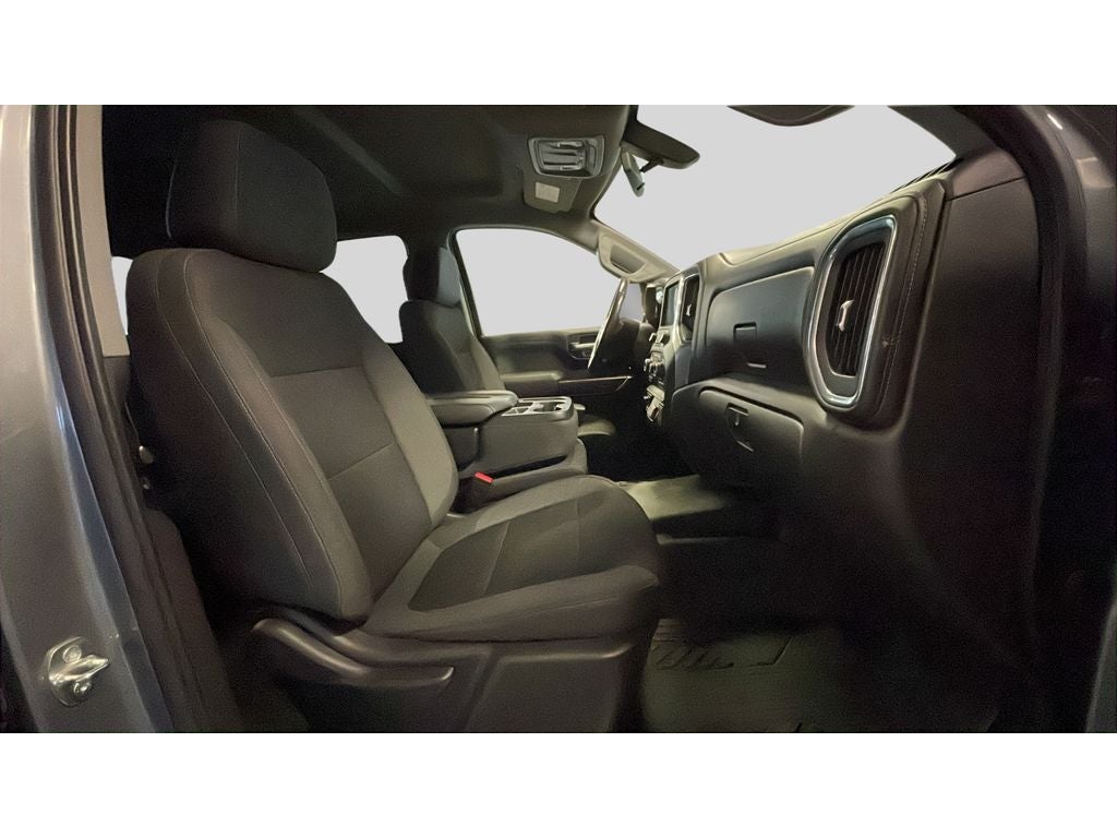 2021 Chevrolet Silverado RST