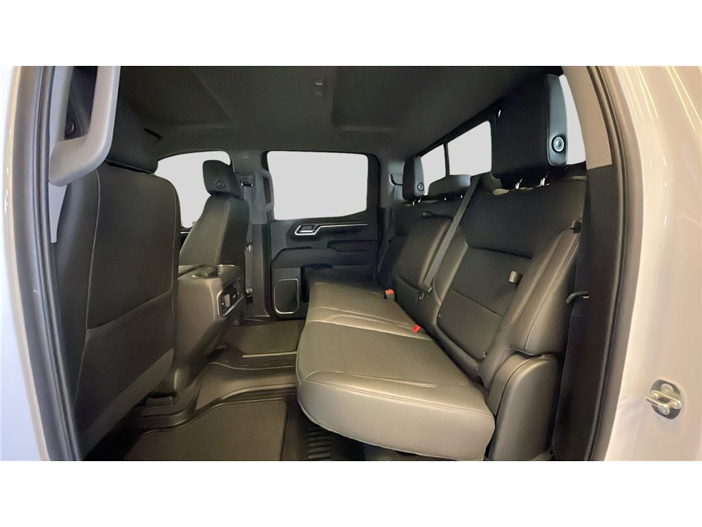 2023 GMC Sierra SLT