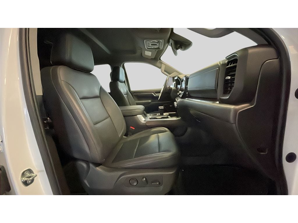 2023 GMC Sierra SLT