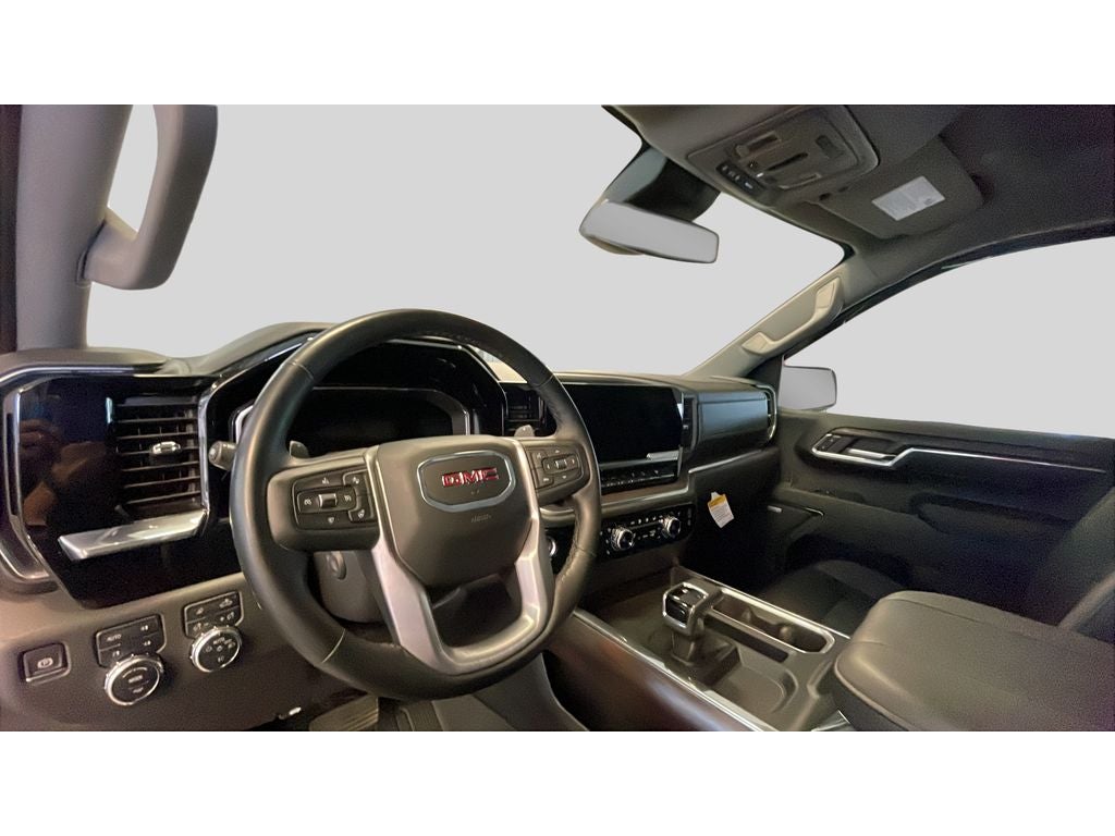 2024 GMC Sierra SLT