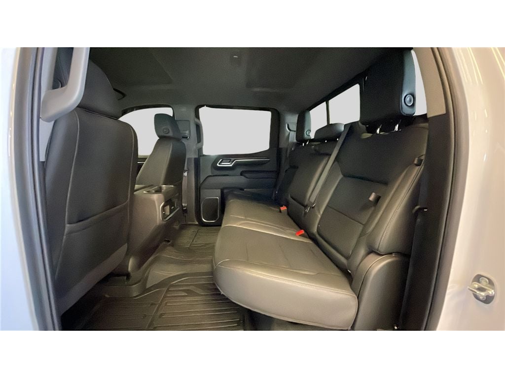 2024 GMC Sierra SLT