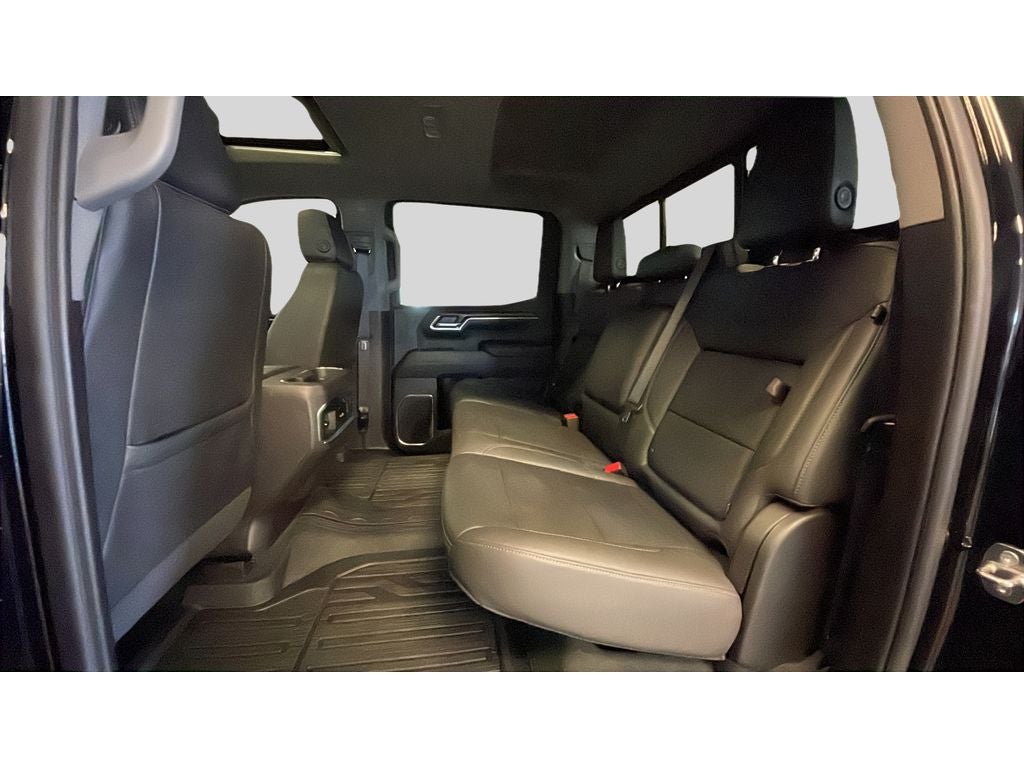 2024 GMC Sierra SLT
