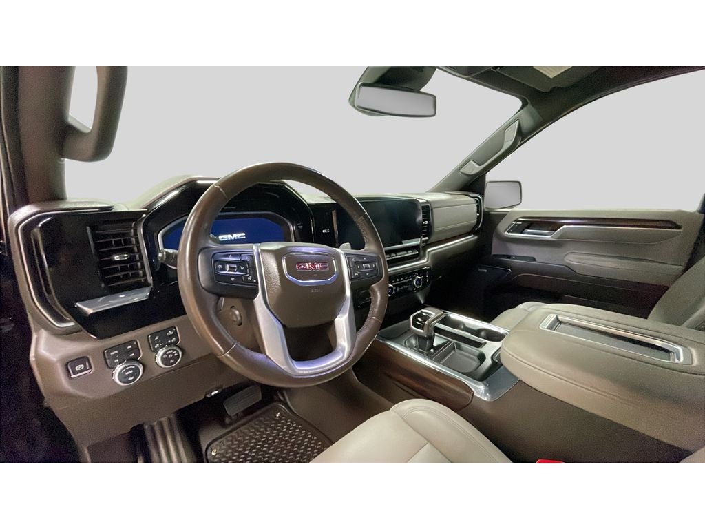 2022 GMC Sierra SLT