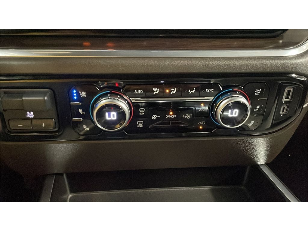 2022 GMC Sierra SLT