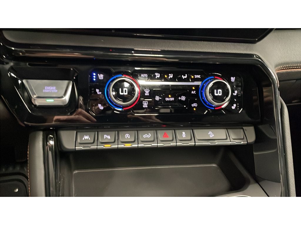 2024 GMC Sierra AT4
