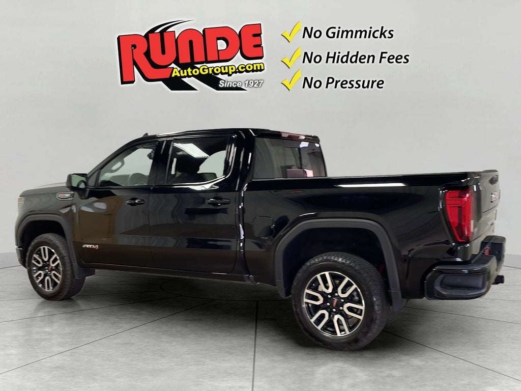 2024 GMC Sierra AT4