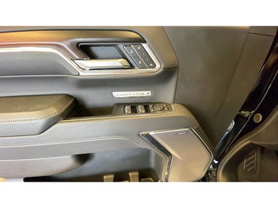 2025 GMC Sierra Denali