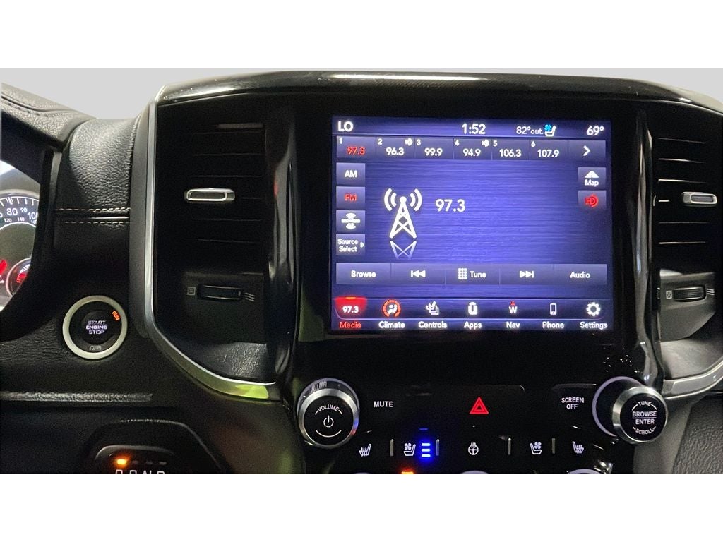 2021 RAM 1500 Laramie Crew Cab 4x4 5'7" Box