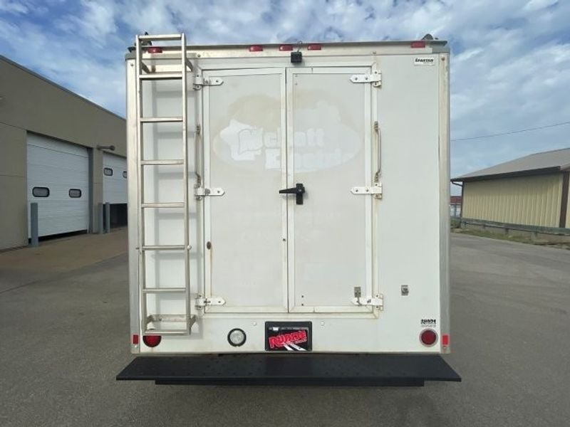 2015 Chevrolet Express Cutaway 3500 3500