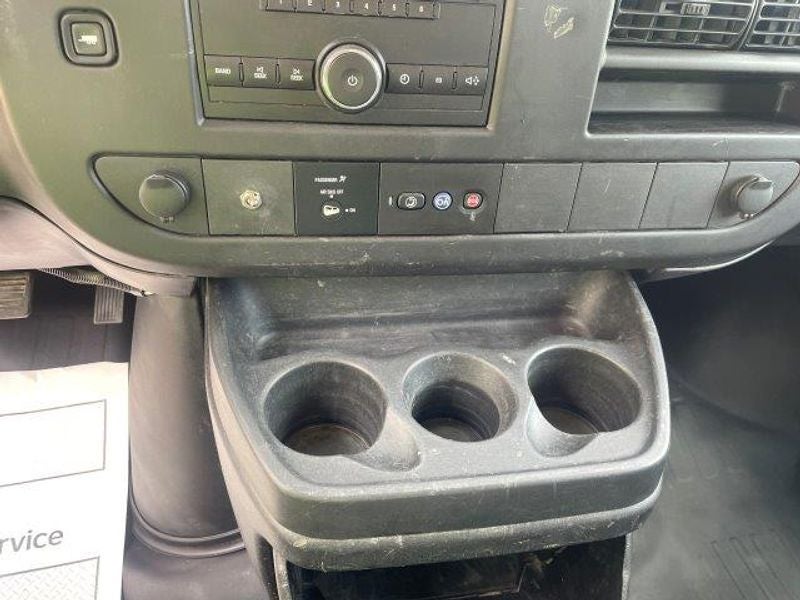 2014 Chevrolet Express Cutaway 3500 3500