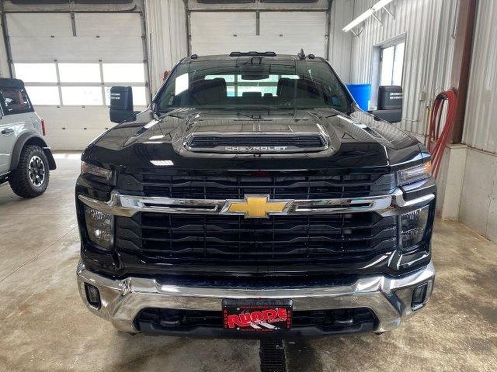 2024 Chevrolet Silverado 2500 HD LT