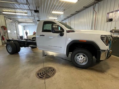 2026 GMC Sierra 3500 HD Chassis Cab Pro