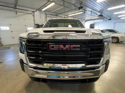 2026 GMC Sierra 3500 HD Chassis Cab Pro