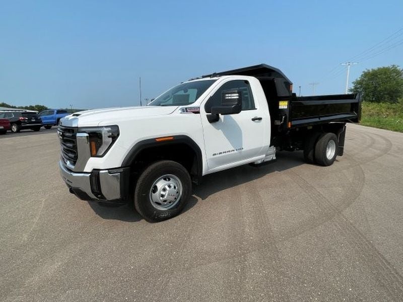 2026 GMC Sierra 3500 HD Chassis Cab Pro