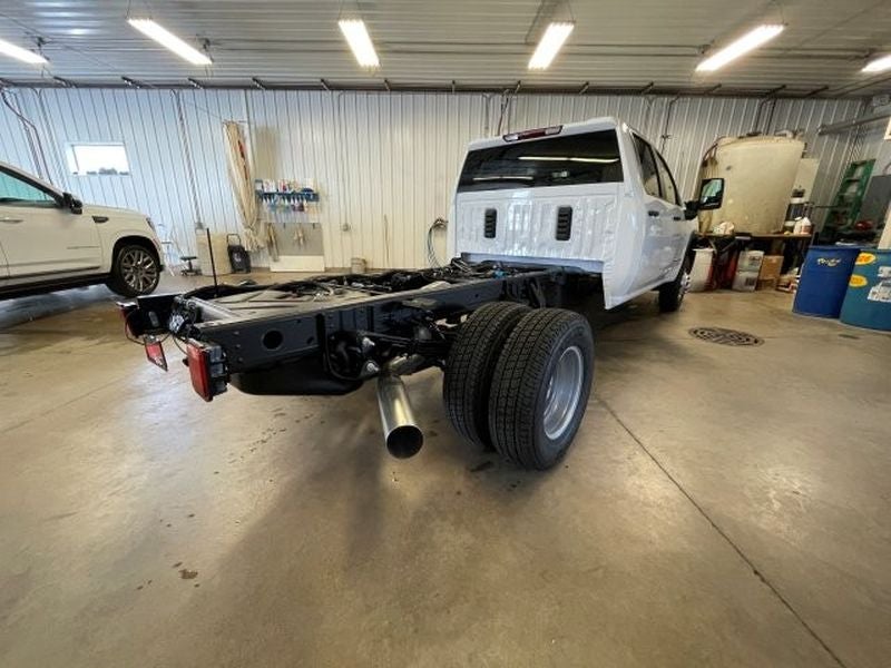 2026 GMC Sierra 3500 HD Chassis Cab Pro