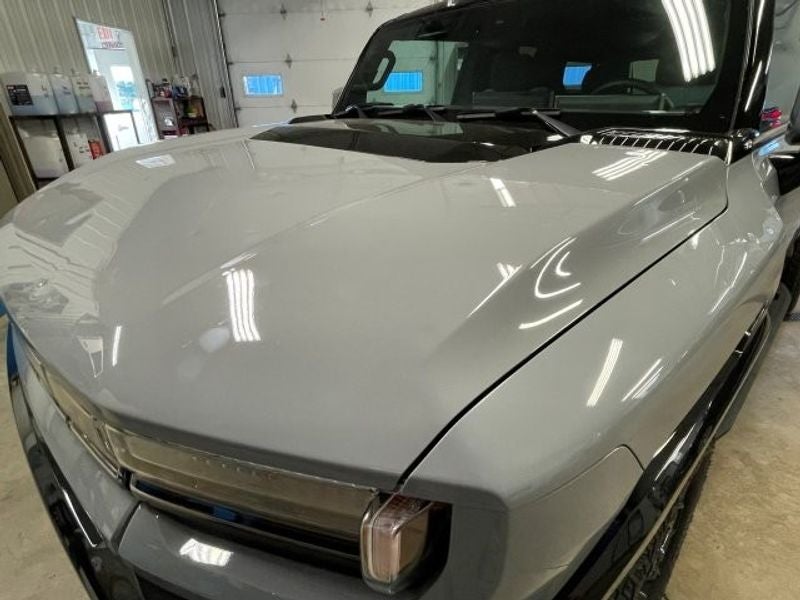 2024 GMC HUMMER EV SUV 2X