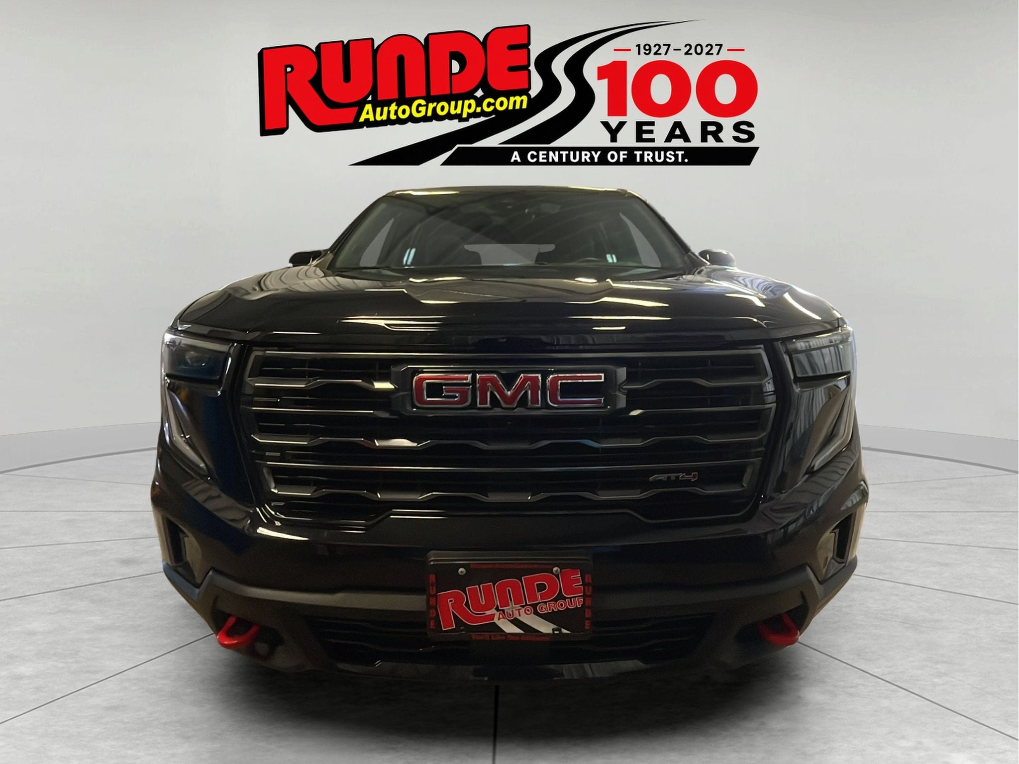 2024 GMC Acadia AT4