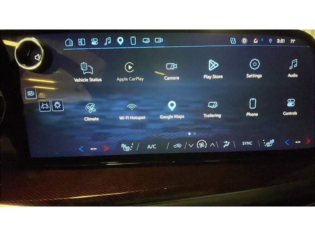 2025 Chevrolet Traverse Z71
