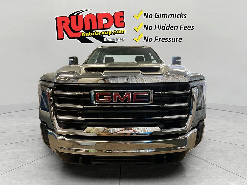 2026 GMC Sierra 3500 HD SLE