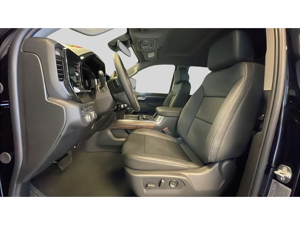 2026 GMC Sierra 2500HD SLT - Photo 12