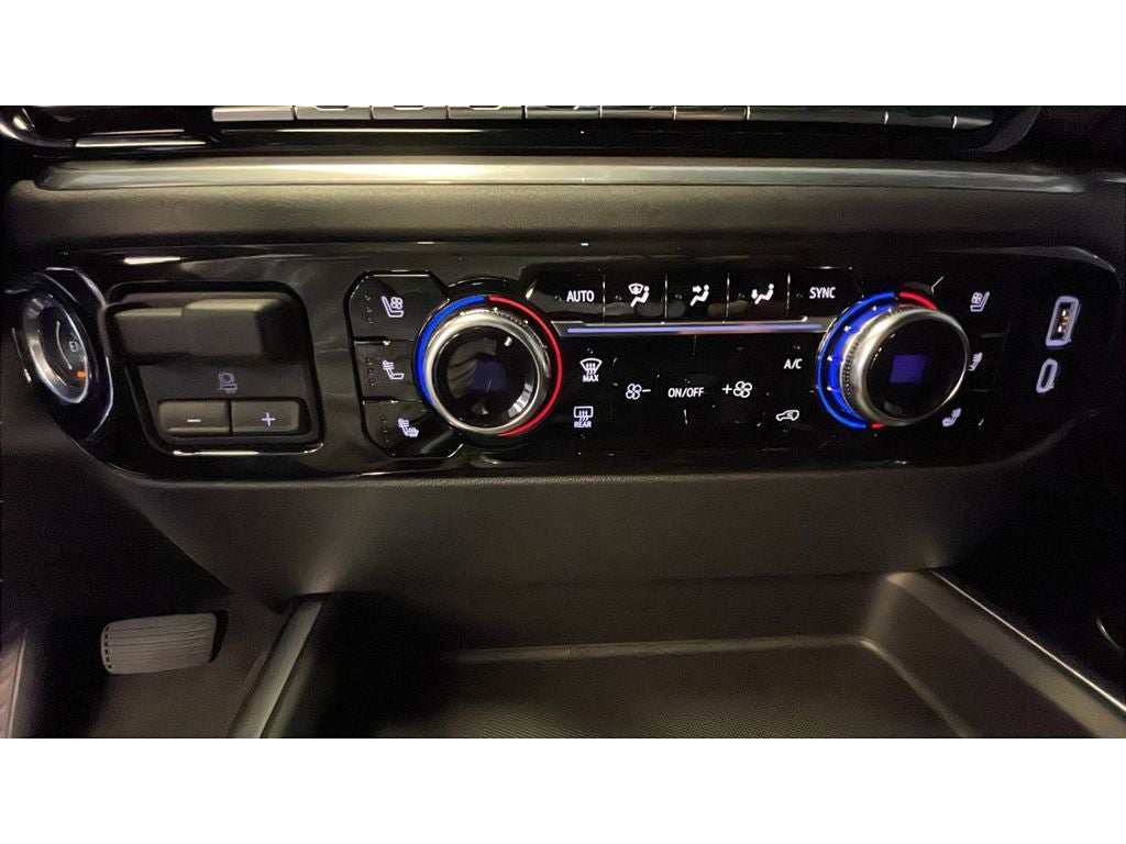 2026 GMC Sierra 2500HD SLT - Photo 14