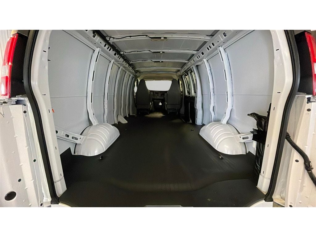 2025 GMC Savana Cargo Work Van