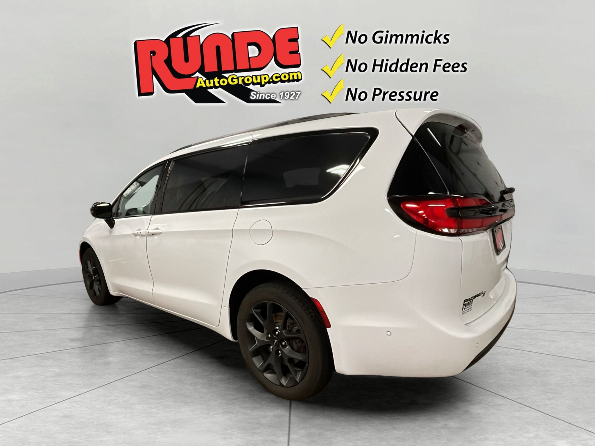 2024 Chrysler Pacifica Limited AWD