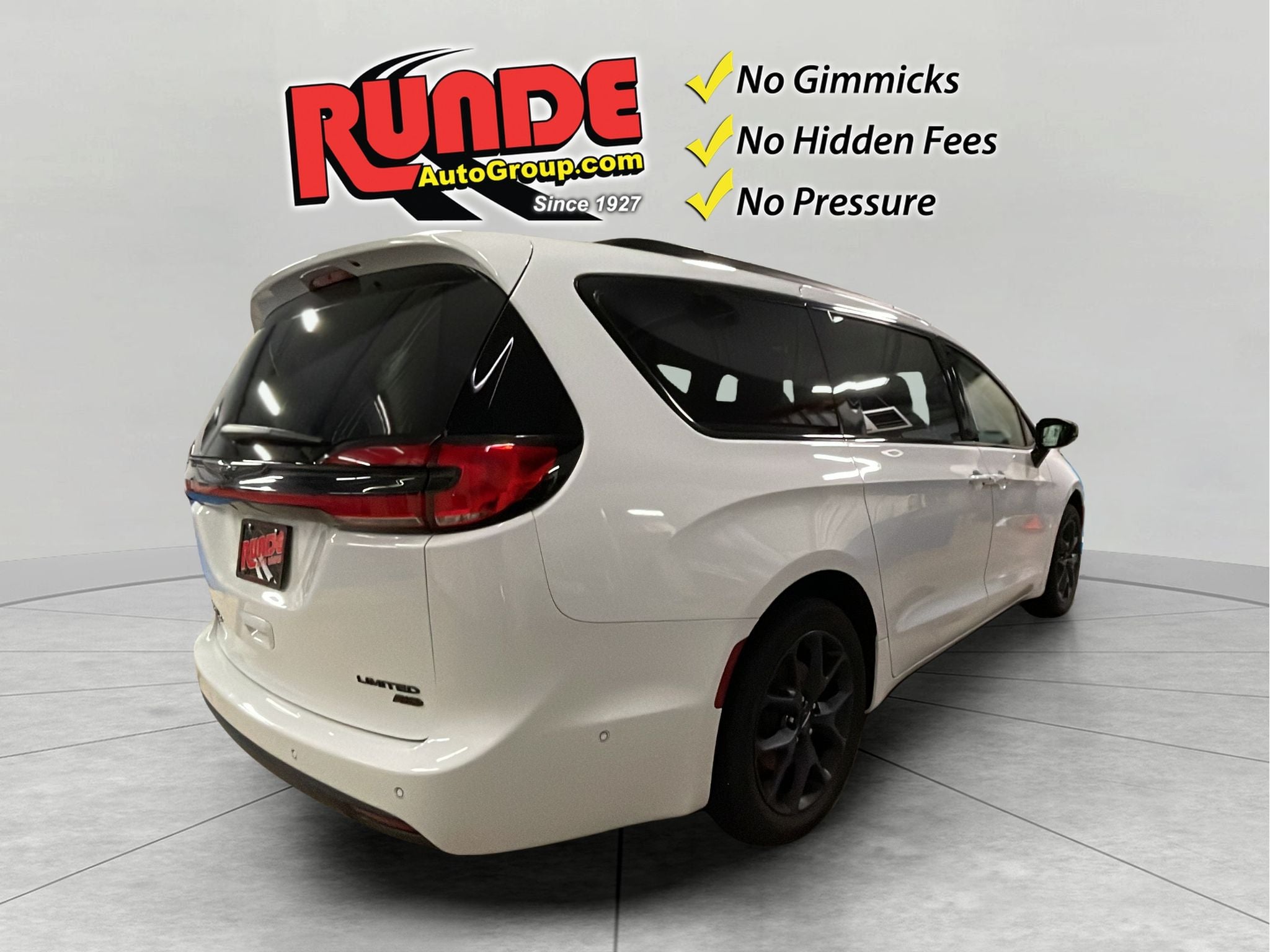2024 Chrysler Pacifica Limited AWD