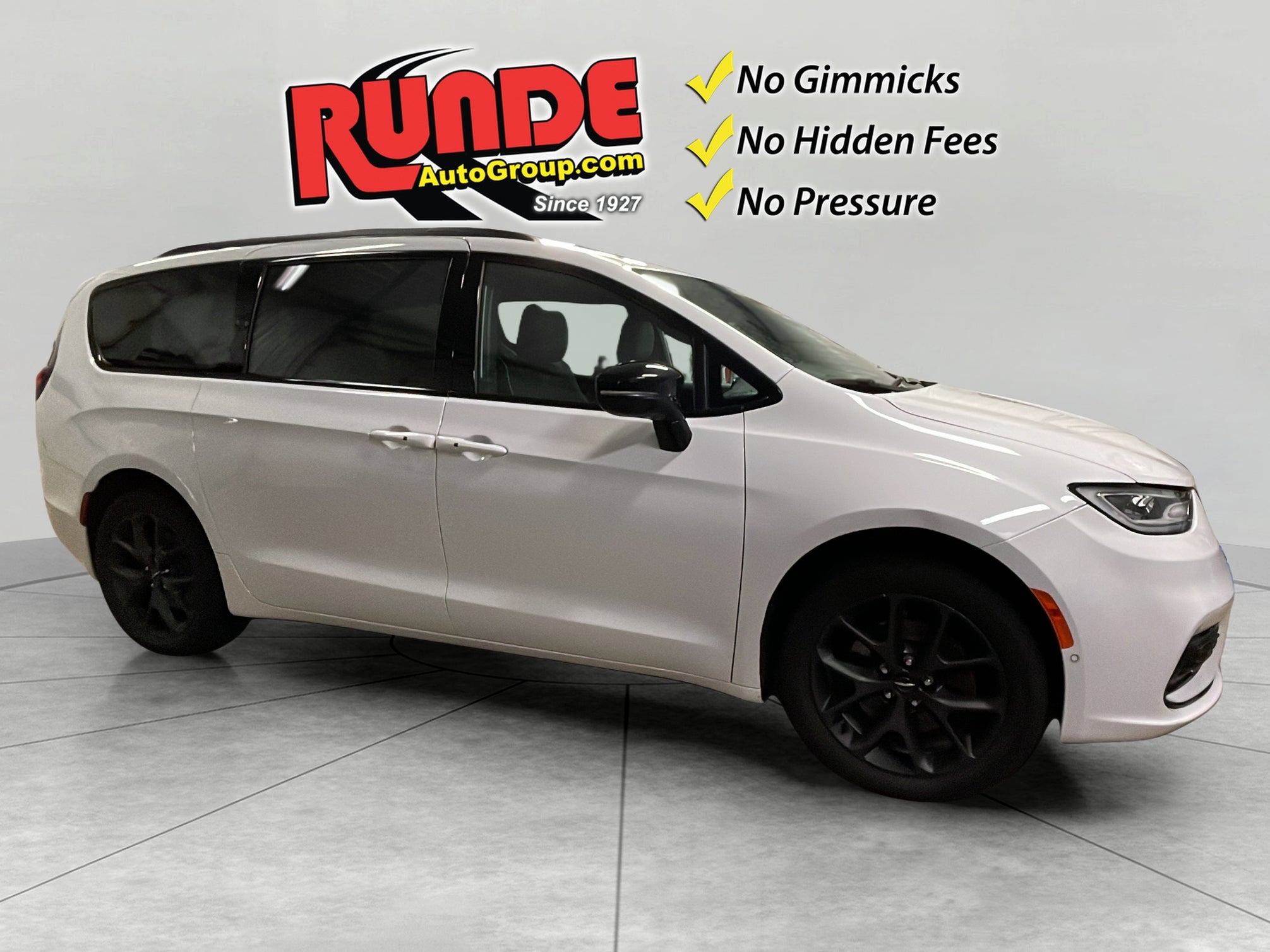 2024 Chrysler Pacifica Limited AWD