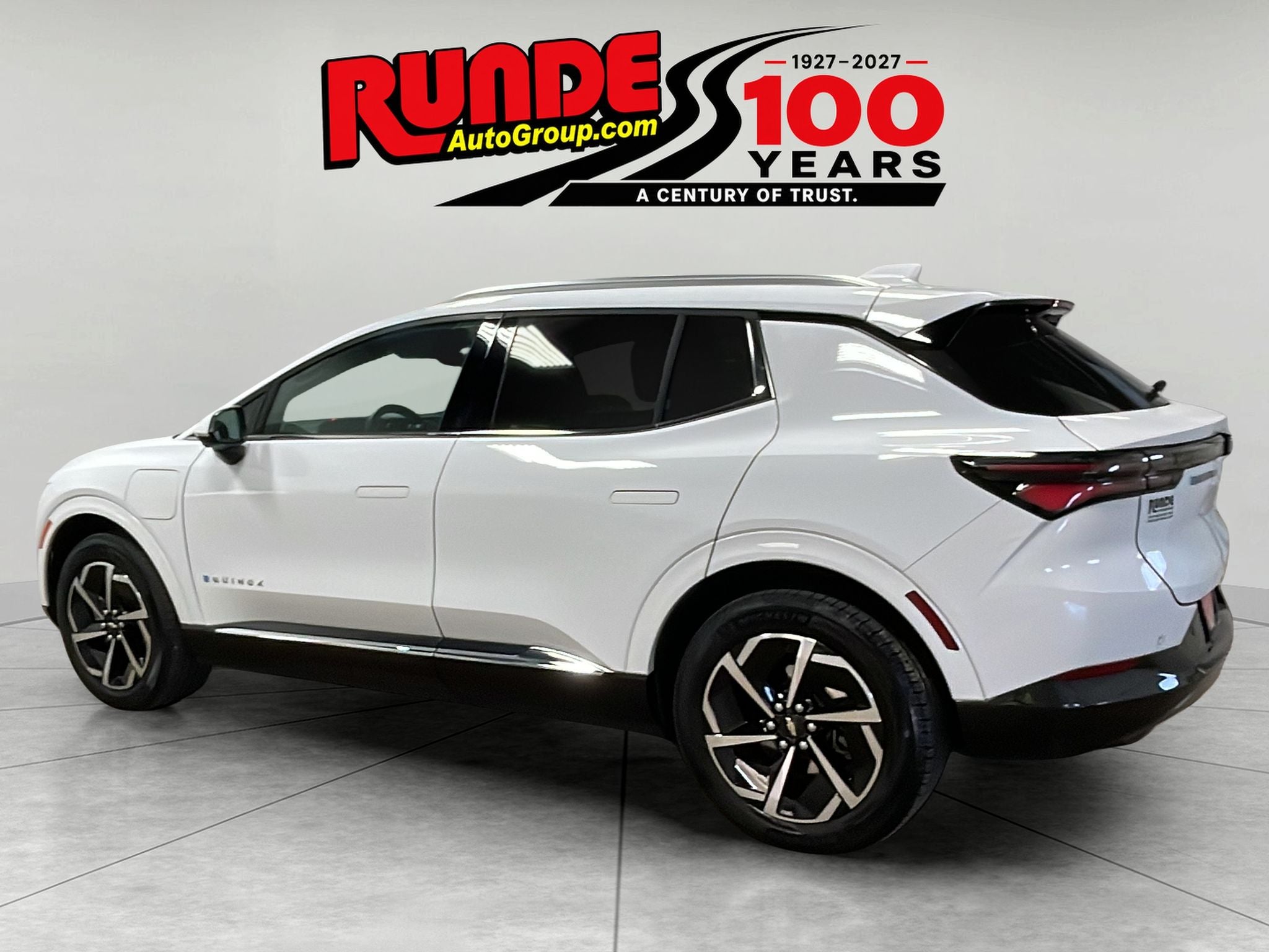 2024 Chevrolet Equinox EV 2LT